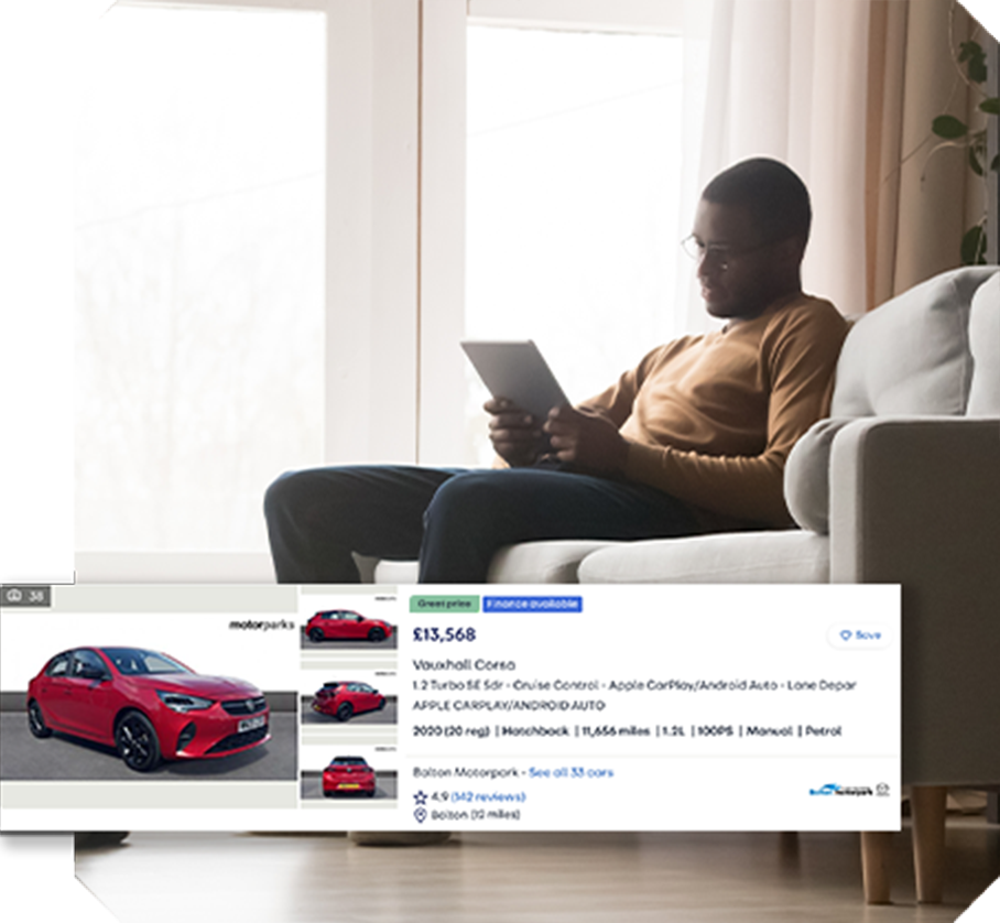 A customer viewing an Auto Trader advert with a price indicator of how a car is priced relative to other vehicles of the same make, model, spec and derivative in the market.