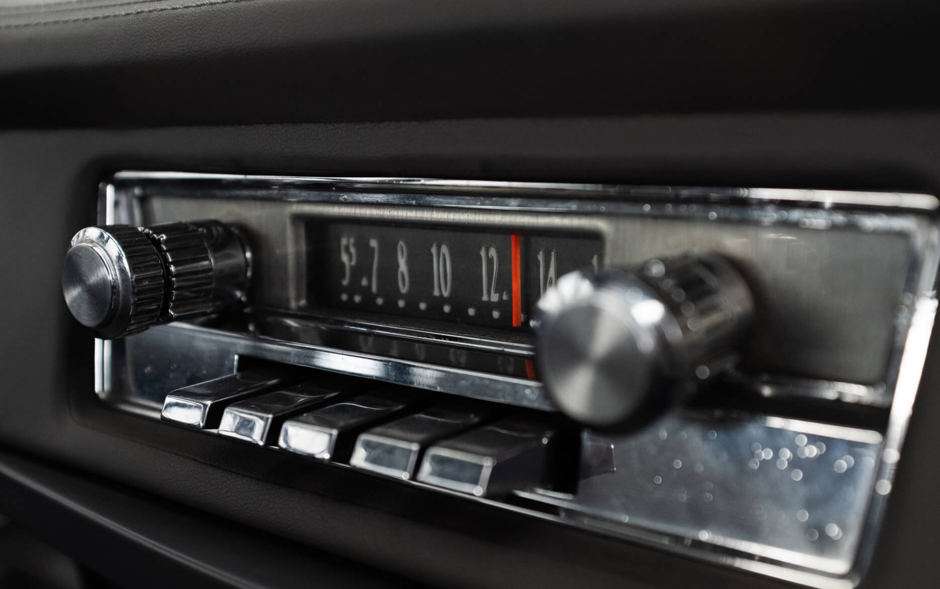 vintage radio in car