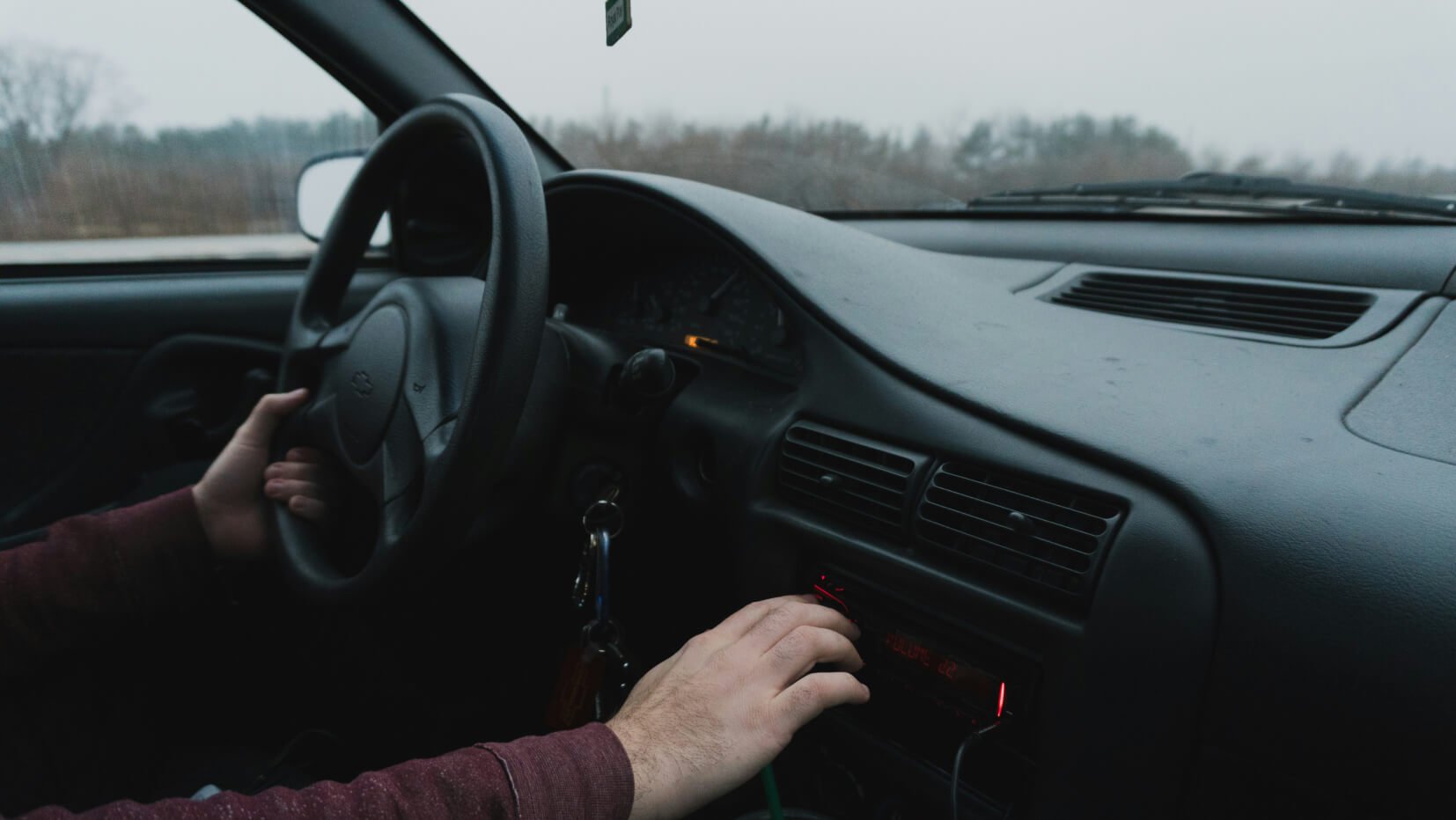 changing the volume while driving
