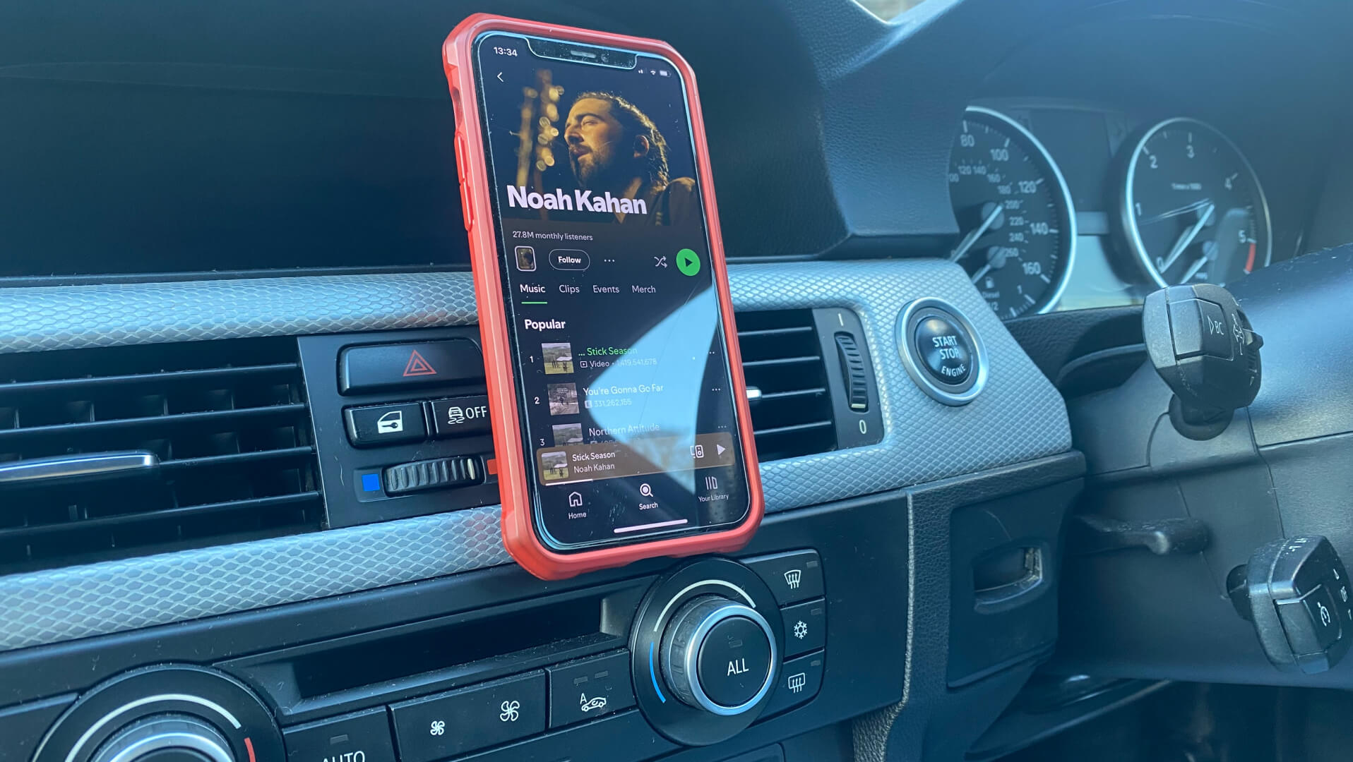Noah Kahan music on phone