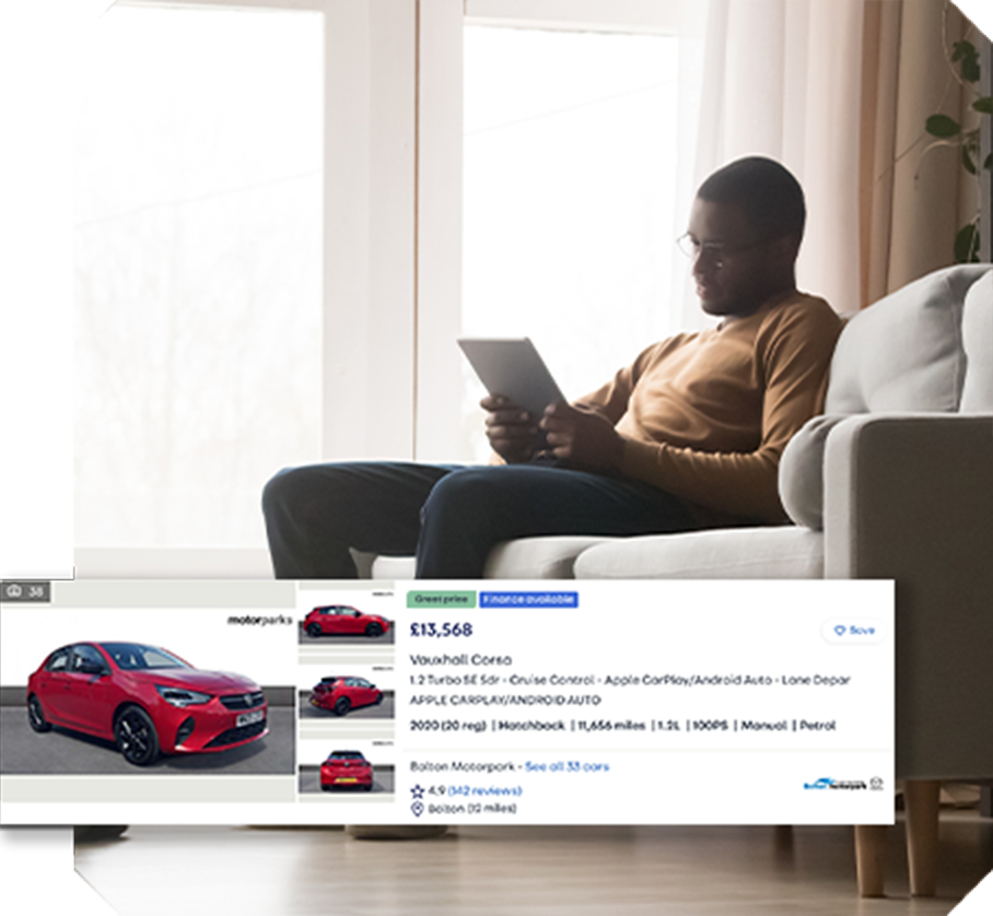 A customer viewing an Auto Trader advert with a price indicator of how a car is priced relative to other vehicles of the same make, model, spec and derivative in the market.
